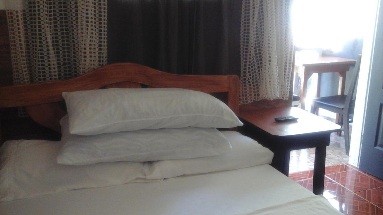 פורטו פרינססה Larmar Bed And Breakfast מראה חיצוני תמונה